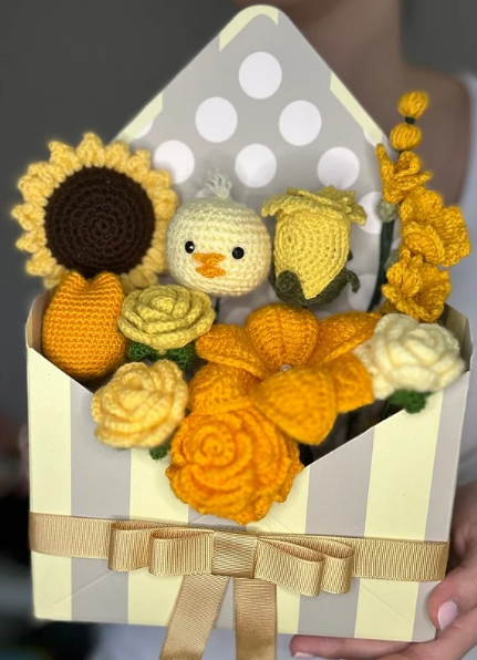 Yellow Chick Crochet Flower Bouquet